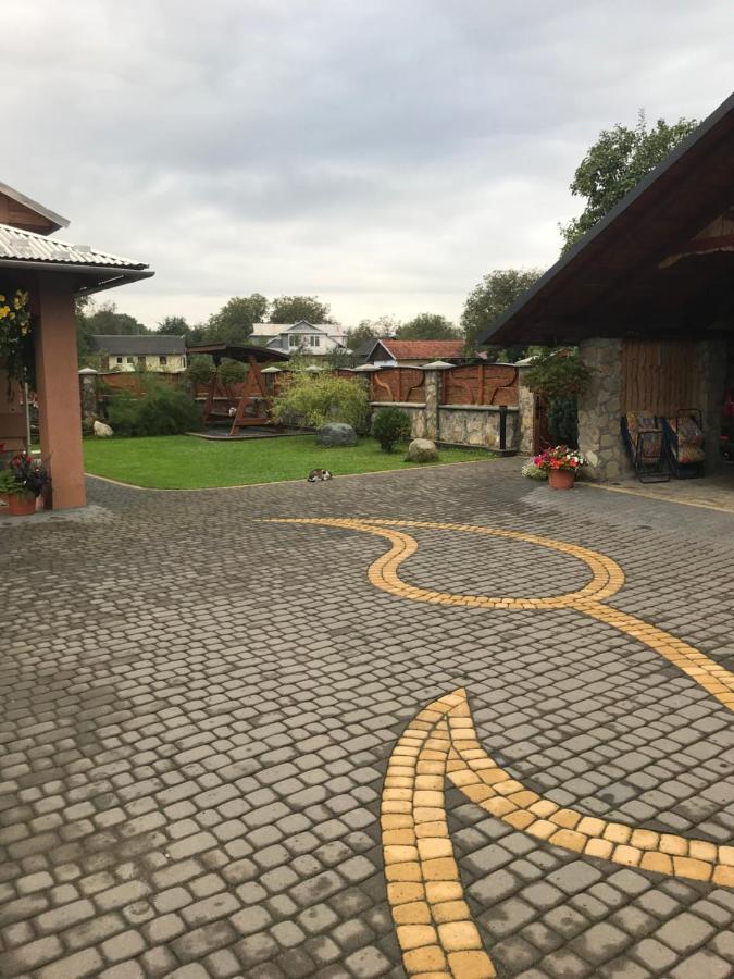 Vacation Home Yabluniv 외부 사진
